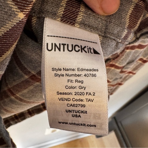 UNTUCKit Men’s Edmeades Gray Plaid Flannel Long Sleeve Button Up Top Sz XL - Picture 7 of 9